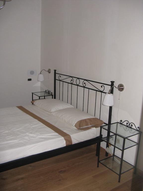 Bernardone Hotel Camaiore Szoba fotó